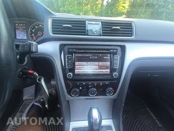 2013 Volkswagen Passat 2.5L SE - miniatura 10