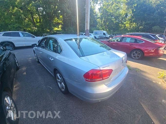 2013 Volkswagen Passat 2.5L SE - miniatura 2