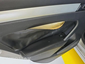 2013 Volkswagen Passat 2.5L SE – miniatura 20