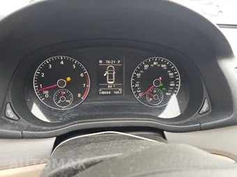 2013 Volkswagen Passat 2.5L SE – miniatura 12