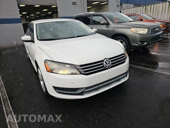 2013 Volkswagen Passat 2.5L SE – miniatura 3