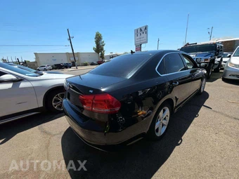 2013 Volkswagen Passat 2.5L SE - miniatura 3