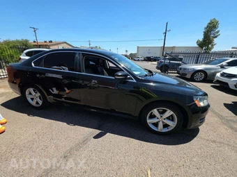2013 Volkswagen Passat 2.5L SE - miniatura 4