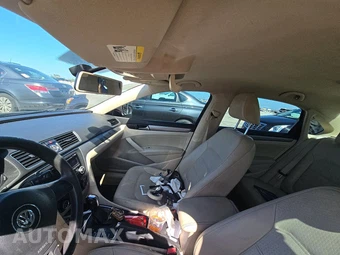 2013 Volkswagen Passat 2.5L Wolfsburg Edition – miniatura 20