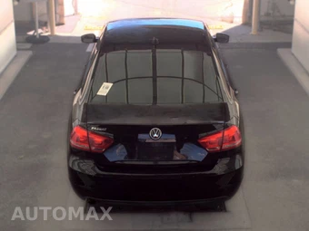 2013 Volkswagen Passat 2.5L Wolfsburg Edition – miniatura 6