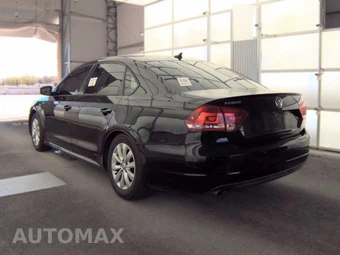 2013 Volkswagen Passat 2.5L Wolfsburg Edition – miniatura 8
