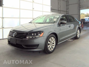 2013 Volkswagen Passat 2.5L Wolfsburg Edition