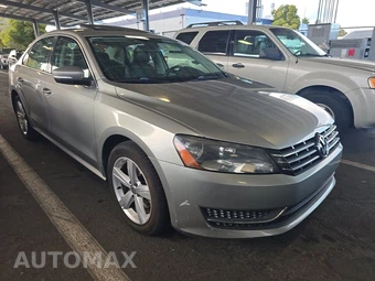 2013 Volkswagen Passat TDI SE w/Sunroof – miniatura 3