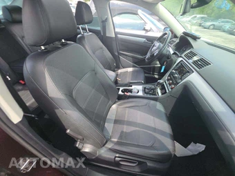2013 Volkswagen Passat TDI SE w/Sunroof & Navigation - miniatura 18