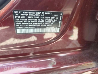 2013 Volkswagen Passat TDI SE w/Sunroof & Navigation - miniatura 5