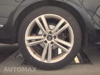 2013 Volkswagen Passat TDI SEL Premium – miniatura 11