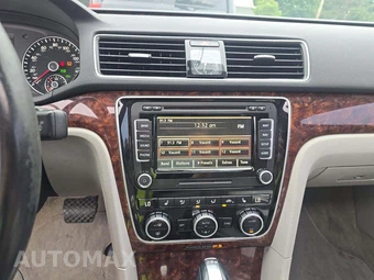 2013 Volkswagen Passat TDI SEL Premium – miniatura 7