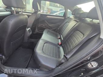 2013 Volkswagen Passat V6 SE w/Sunroof & Navigation - miniatura 10