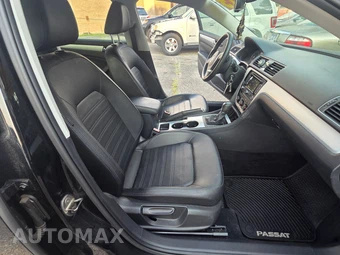 2013 Volkswagen Passat V6 SE w/Sunroof & Navigation - miniatura 15