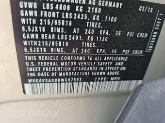 2013 Volkswagen Tiguan S w/Sunroof – miniatura 2