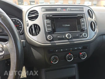 2013 Volkswagen Tiguan S w/Sunroof - miniatura 11