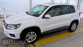 2013 Volkswagen Tiguan S w/Sunroof