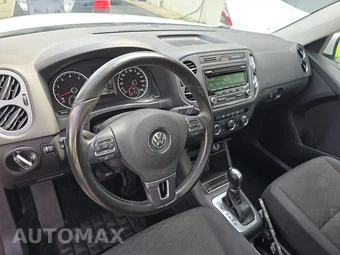 2013 Volkswagen Tiguan S w/Sunroof - miniatura 11