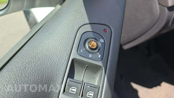 2013 Volkswagen Tiguan S w/Sunroof - miniatura 22