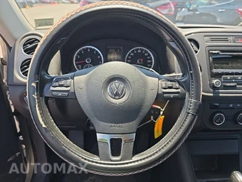 2013 Volkswagen Tiguan S - miniatura 10