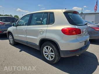 2013 Volkswagen Tiguan S - miniatura 6