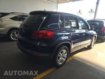2013 Volkswagen Tiguan S – miniatura 4