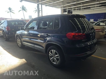 2013 Volkswagen Tiguan S – miniatura 6