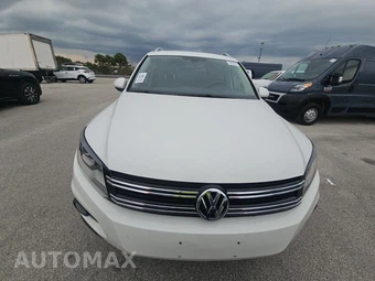 2013 Volkswagen Tiguan S – miniatura 2