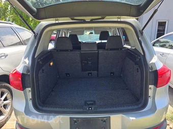 2013 Volkswagen Tiguan S – miniatura 14