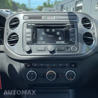 2013 Volkswagen Tiguan SE w/Sunroof & Navigation - miniatura 36