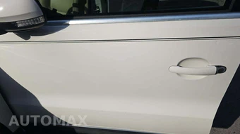 2013 Volkswagen Tiguan SE - miniatura 22