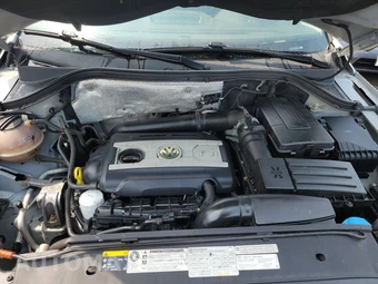 2013 Volkswagen Tiguan SE - miniatura 14