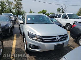 2013 Volkswagen Tiguan SE - miniatura 2