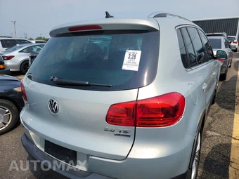 2013 Volkswagen Tiguan SE - miniatura 4
