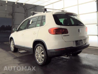 2013 Volkswagen Tiguan SE - miniatura 6