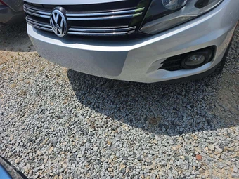 2013 Volkswagen Tiguan SE - miniatura 21