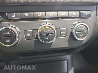 2013 Volkswagen Tiguan SE - miniatura 23