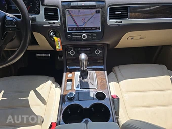 2013 Volkswagen Touareg Hybrid - miniatura 11