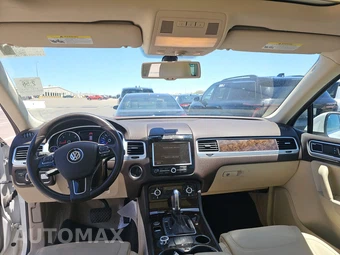 2013 Volkswagen Touareg TDI Executive - miniatura 11