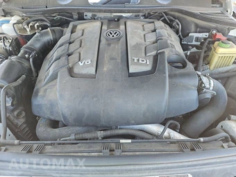 2013 Volkswagen Touareg TDI Executive - miniatura 15