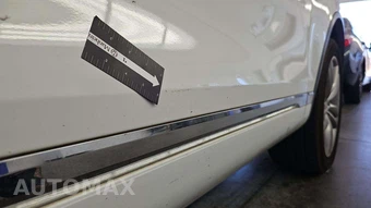 2013 Volkswagen Touareg TDI Executive - miniatura 22