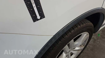 2013 Volkswagen Touareg TDI Executive - miniatura 25