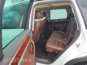2013 Volkswagen Touareg TDI Lux - miniatura 13