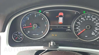 2013 Volkswagen Touareg TDI Lux - miniatura 30