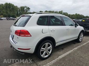 2013 Volkswagen Touareg TDI Lux - miniatura 4
