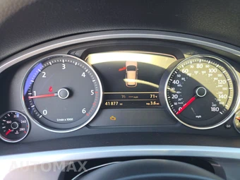2013 Volkswagen Touareg TDI Lux - miniatura 12