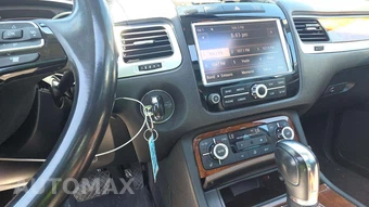 2013 Volkswagen Touareg TDI Lux - miniatura 18