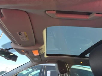 2013 Volkswagen Touareg TDI Lux - miniatura 19