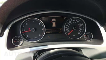 2013 Volkswagen Touareg TDI Lux - miniatura 22