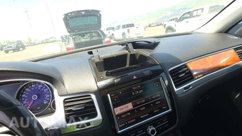 2013 Volkswagen Touareg TDI Lux - miniatura 34